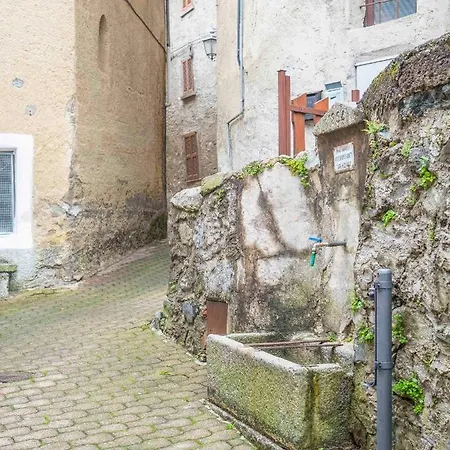 Castello Di Gaia